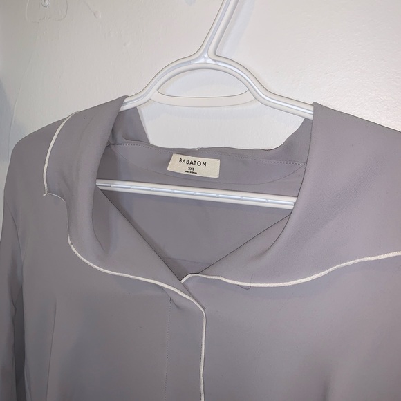 Aritzia Babaton Blouse - Picture 2 of 3